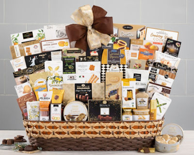 Suggestion - The Main Event Gourmet Gift Basket 